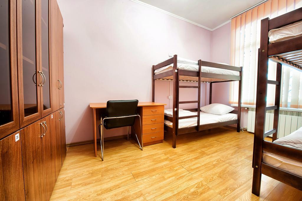Pallet Hostel Kiev Rom bilde
