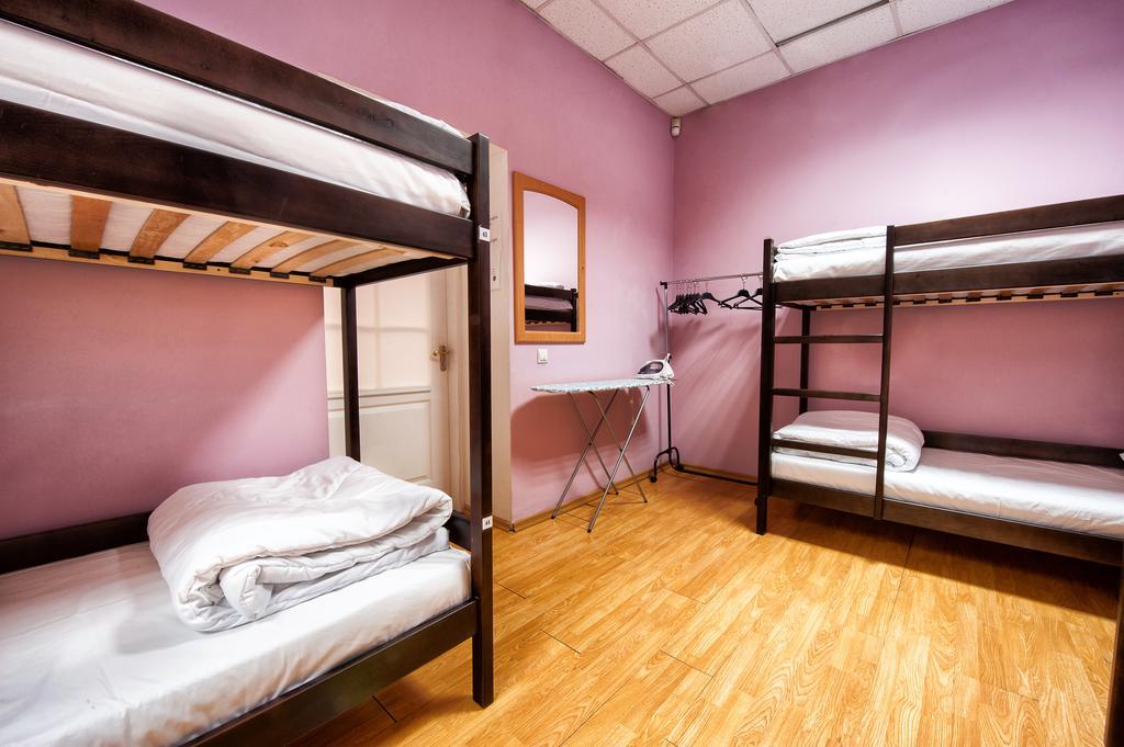 Pallet Hostel Kiev Rom bilde